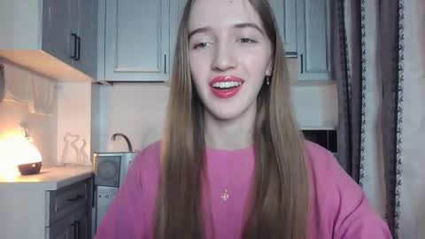  LESLIE   online show from October 4, 9:19 pm