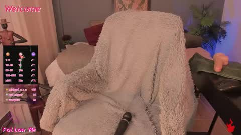 Snapshot of lexa_online chatting on October 21, 7:40 pm Lexa. online show from October 21, 7:40 pm