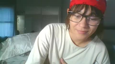 Snapshot of lexibaker96 chatting on October 27, 6:57 pm Lexi Baby online show from October 27, 6:57 pm