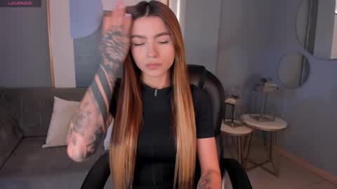 Lexie  online show from September 25, 7:12 pm