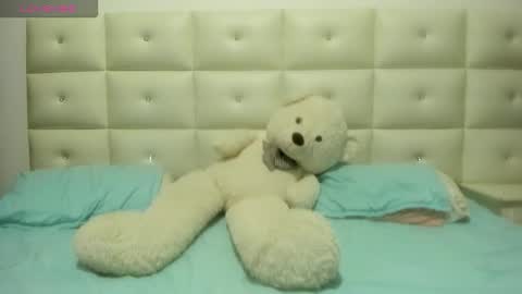 LEXXI online show from November 26, 6:09 pm