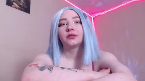 LexxxY online show from February 28, 7:19 am