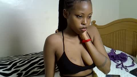 lexy  online show from November 23, 1:02 pm