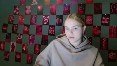 Leyla online show from September 30, 7:14 am