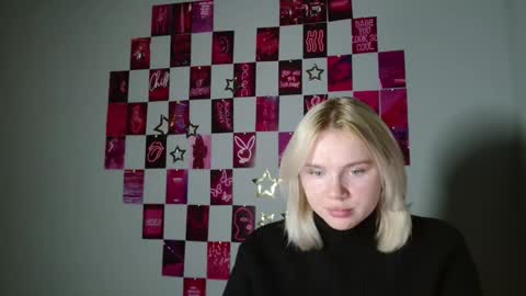 Leyla online show from November 6, 7:14 am