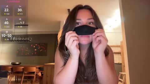 Leyla online show from October 2, 3:39 pm