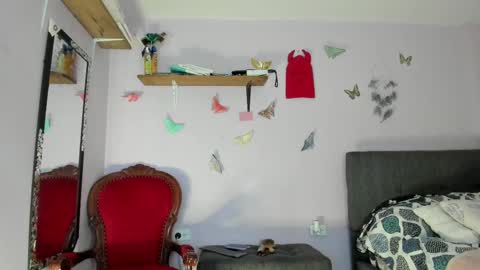 Leyna online show from September 22, 2:04 pm