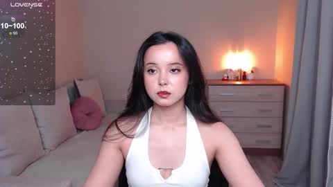 L I A online show from November 13, 11:09 am