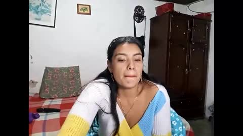 Lia online show from December 5, 7:41 am