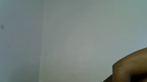 lia online show from October 3, 9:47 am