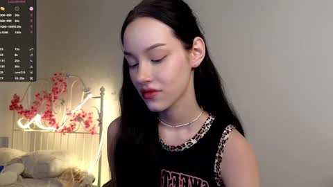 Lia  online show from November 15, 10:27 am