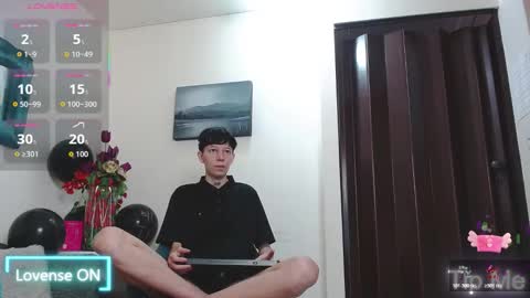 Liam  online show from February 2, 7:24 pm