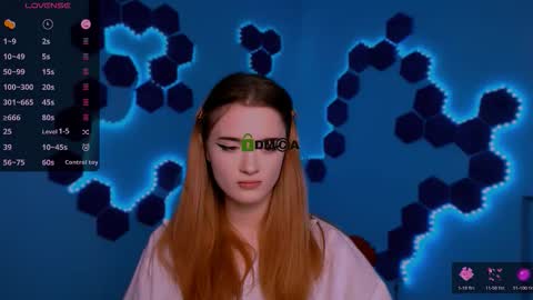 Little Liana  online show from November 25, 9:04 pm