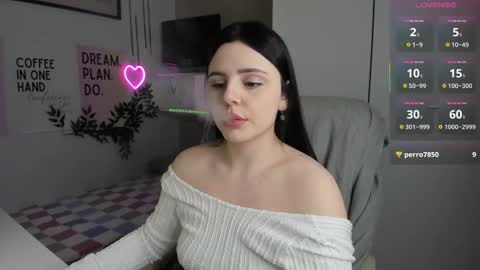 Lia online show from November 15, 2:40 pm