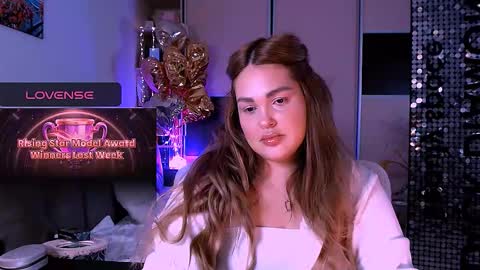 libra_mia online show from November 23, 2:52 pm