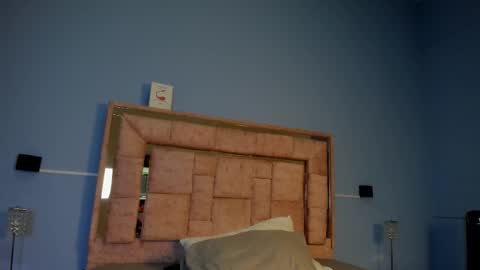 Snapshot of licky_lov chatting on September 12, 3:51 am licky_lov online show from September 12, 3:51 am