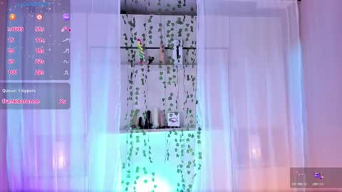         online show from November 13, 11:42 am