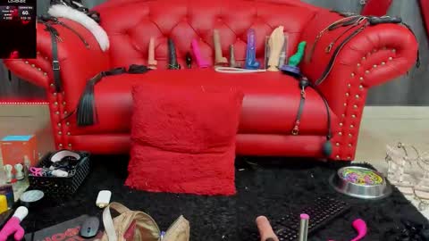 Nini - online show from February 26, 11:53 am