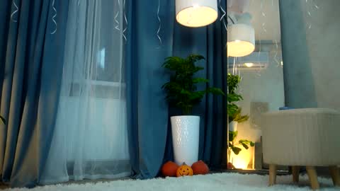 Lika online show from November 6, 6:36 pm