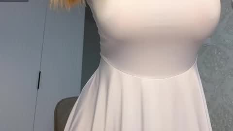 Call me Anna online show from October 6, 3:01 am