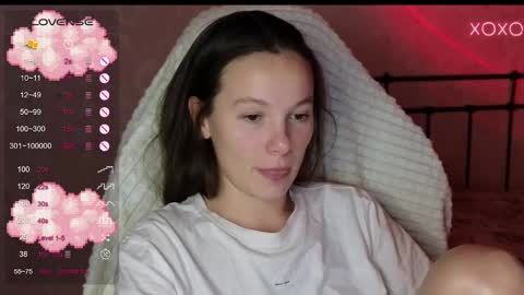 little moon online show from December 15, 5:31 pm