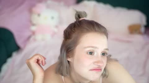 Rina  online show from October 13, 9:39 pm