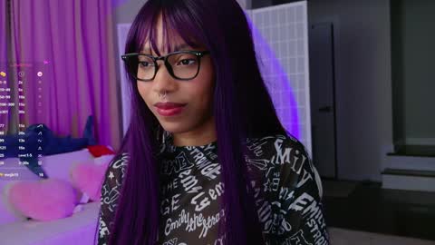 Snapshot of lileviemarie chatting on December 13, 2:32 am evie online show from December 13, 2:32 am