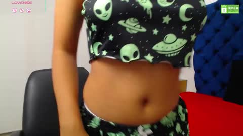 Lili online show from February 7, 2:37 am