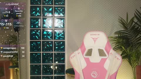 Lili online show from December 12, 12:01 pm