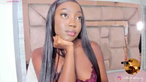 LILIAN  online show from January 31, 7:11 pm