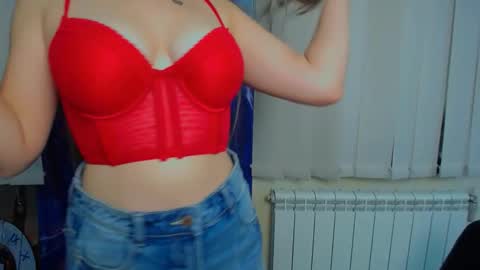 Liliana online show from September 18, 9:52 am