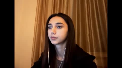 Snapshot of lilihalvorsen chatting on September 21, 11:14 pm Lina online show from September 21, 11:14 pm