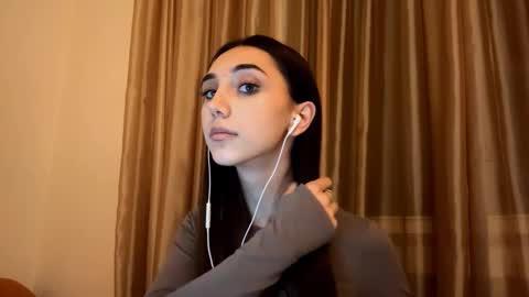 Snapshot of lilihalvorsen chatting on September 22, 11:14 pm Lina online show from September 22, 11:14 pm