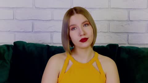 LiliLinn online show from January 29, 5:09 am