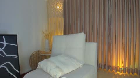 Lili  online show from November 27, 3:53 am