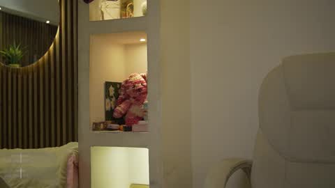 Lilith Gray online show from September 18, 4:22 am