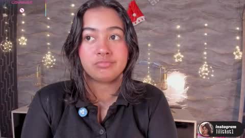 lilithcb_ online show from January 9, 7:29 pm