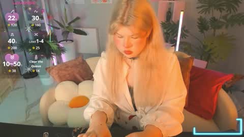 LilithNelson online show from September 28, 6:13 pm