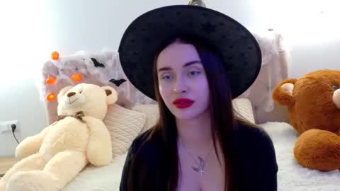 lilliana_moon online show from October 31, 10:19 am