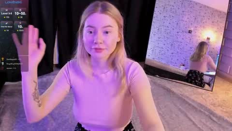 lillie_berry online show from November 16, 4:58 am