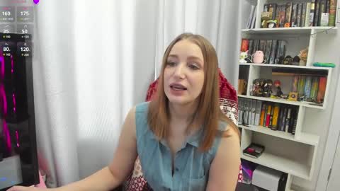 LillyFan X online show from March 7, 4:02 am