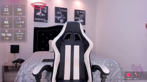 Lilly online show from March 8, 3:11 pm