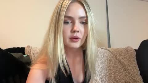 Lilly online show from October 8, 6:07 am