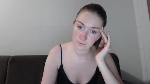 lily_love_x online show from November 19, 3:28 am