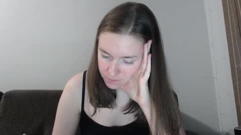 lily_love_x online show from October 23, 5:35 am