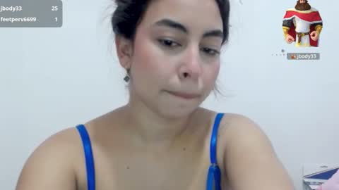 Lily Roberts online show from November 24, 2:13 am