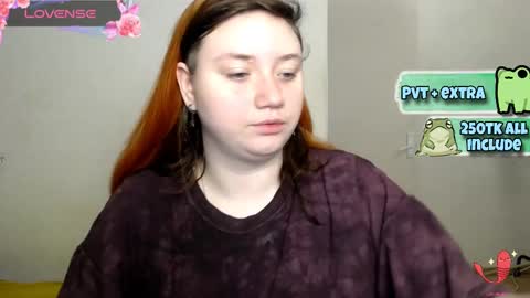 Snapshot of lily_shamy chatting on February 23, 4:40 pm Alice online show from February 23, 4:40 pm