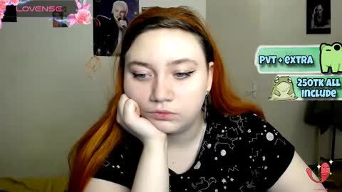 Snapshot of lily_shamy chatting on February 13, 5:22 pm Alice online show from February 13, 5:22 pm