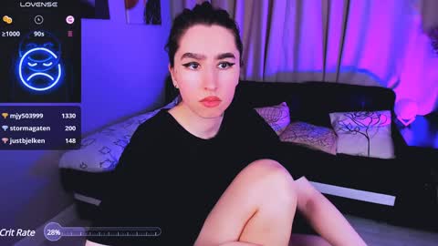 LILY online show from February 1, 6:51 pm