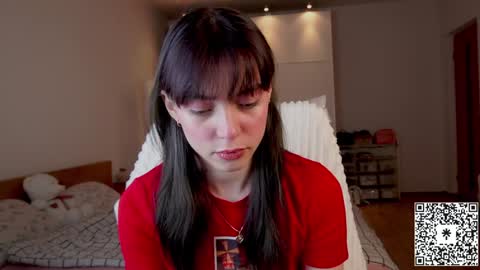 Snapshot of lilyewing_ chatting on December 2, 2:07 pm Lily   online show from December 2, 2:07 pm